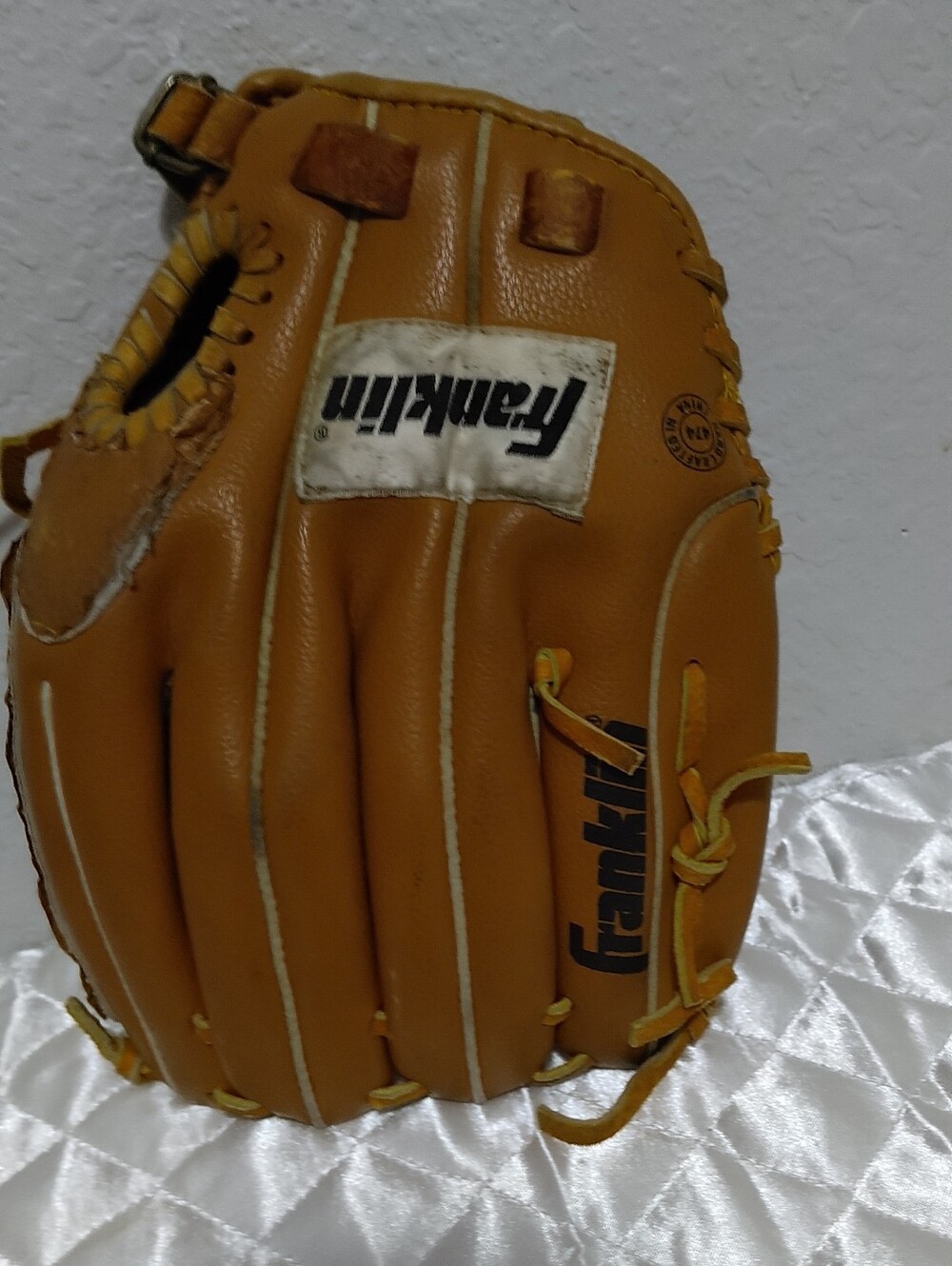 Franklin Youth Baseball Glove 🥎